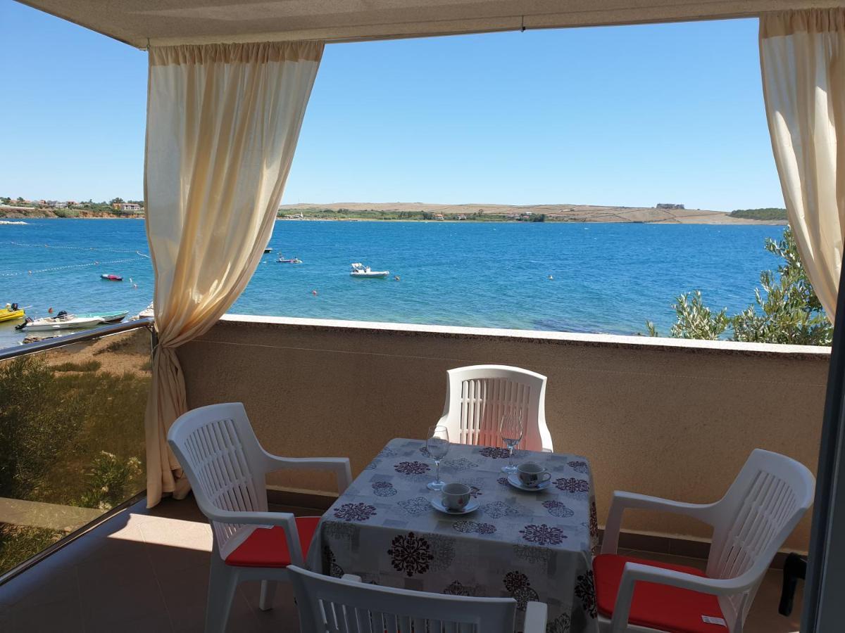 Summertime Apartmani Povljana Dış mekan fotoğraf